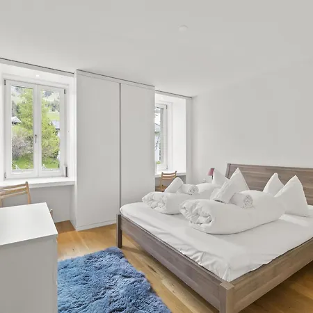 Triangel Raber By Interhome