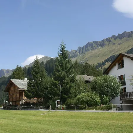 Triangel Raber By Interhome Apartamento Parpan